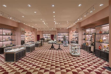 gucci store denver